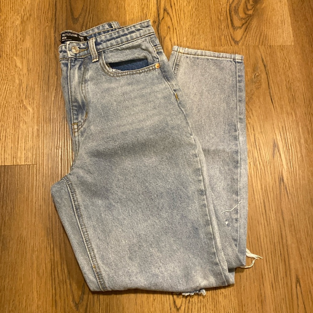 2 for $20! PrettyLittleThing Mom Jeans
